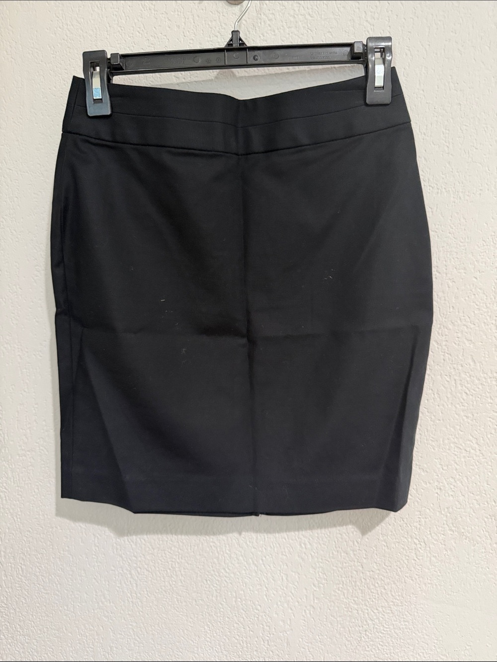 Banana Republic Black Pencil Skirt - Tailored Workwear